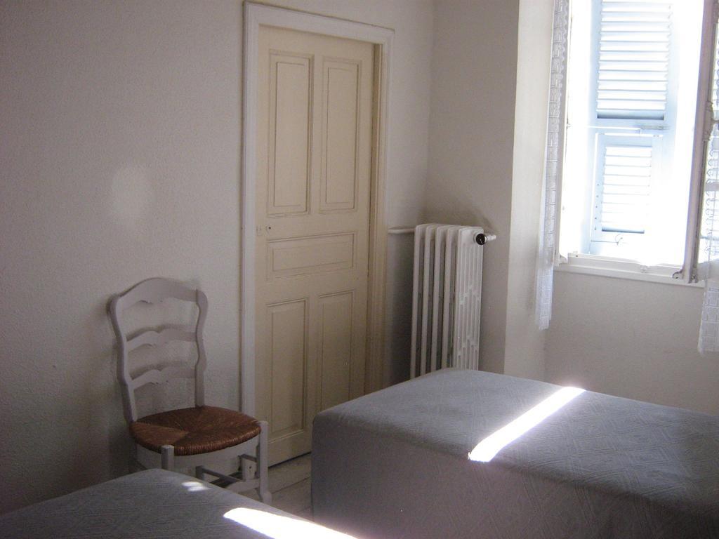 Maison D'Hotes San Pedru Piana  Rum bild